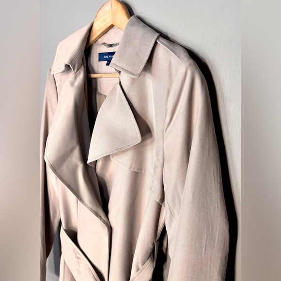 COLE HAAN Stone Trench Coat w/Belt - Picture 5 of 10